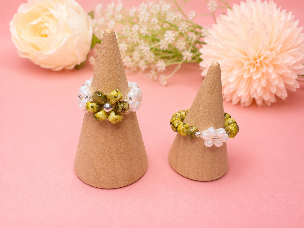 Olive Blooming Ring Silber
