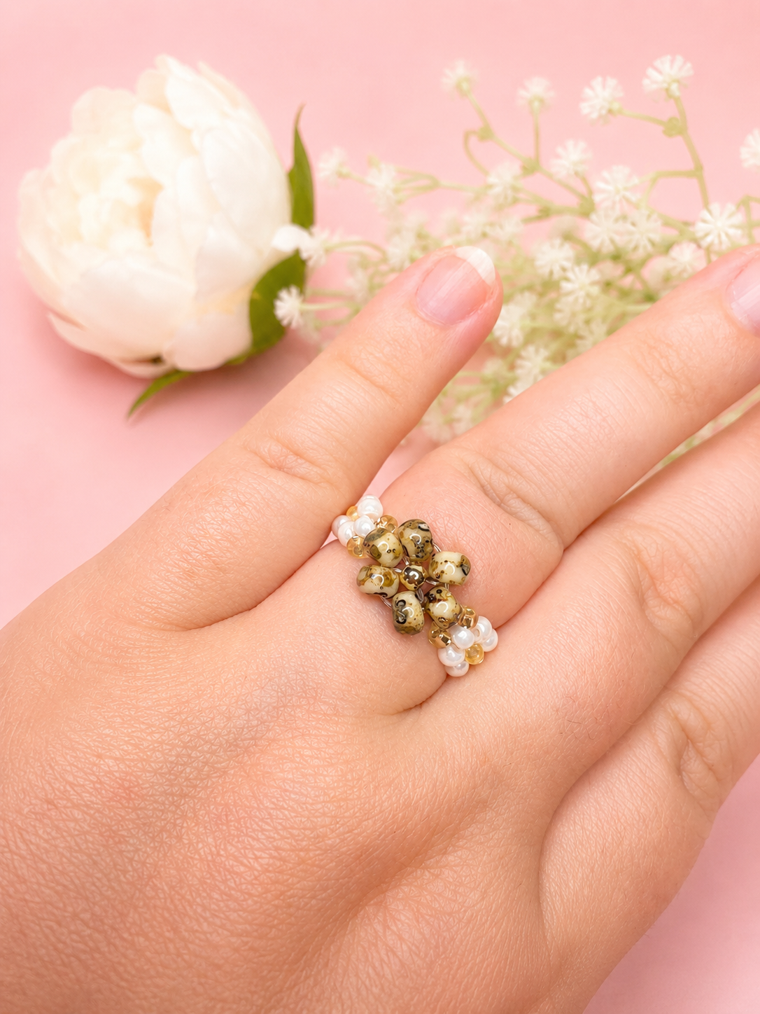 Olive Blooming Ring Gold